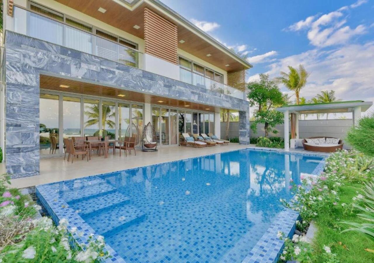 Vacation Home Ocean Villas Da Nang Exteriör bild