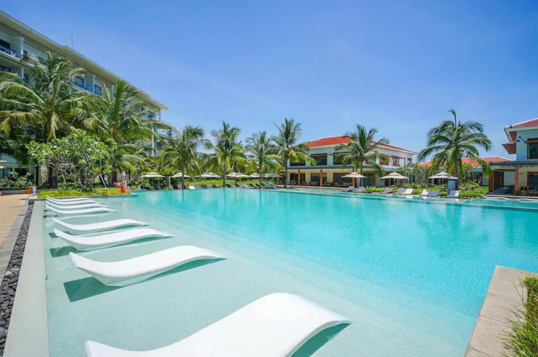 Vacation Home Ocean Villas Da Nang Exteriör bild